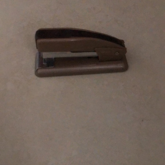 Stapler - Picture 3 of 3
